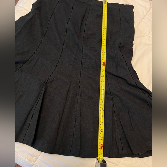 Lined linen flared skirt - Picture 2 of 5